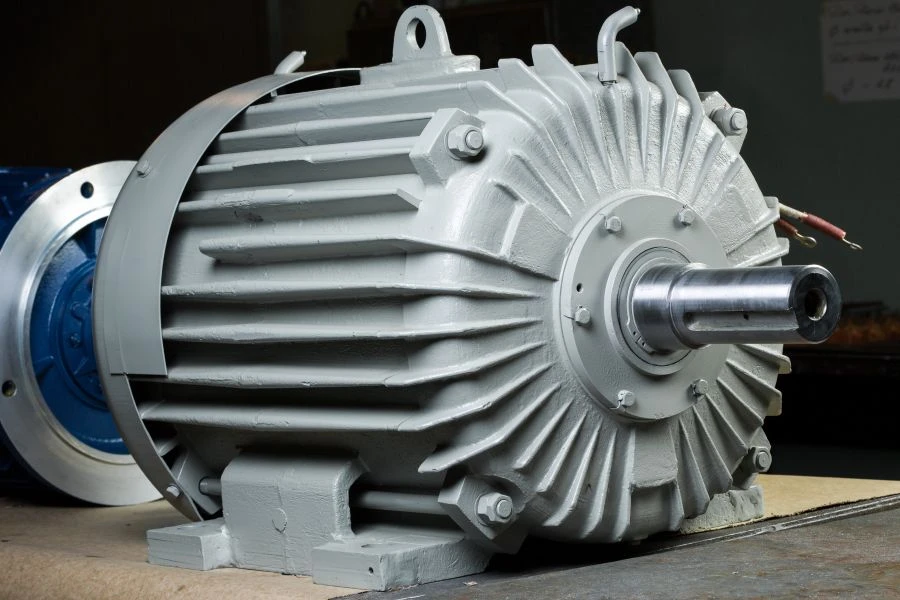 Three-phase asynchronous motor ???225L4 (55 kW)