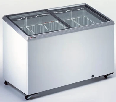 Freezer chest, make "CARAVELL", model 40693