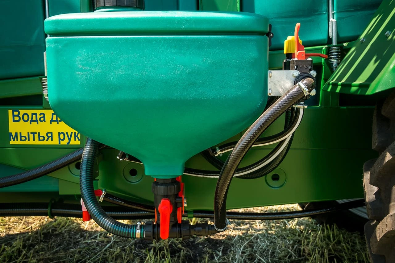 Hydraulic Boom Detail