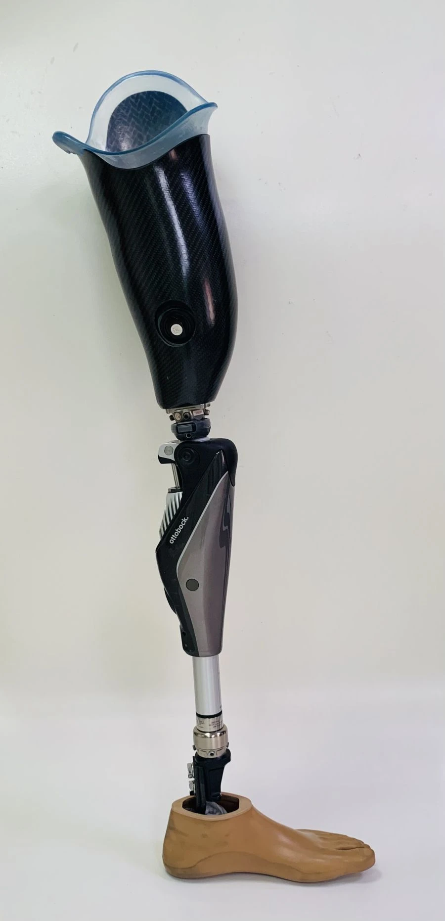 Modular hip prosthesis with microprocessor control PN6-T
