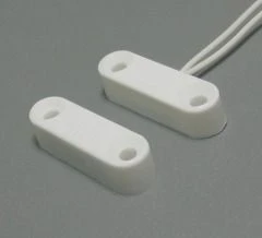 Magnetic contact point intrusion detector IO 102-16/1