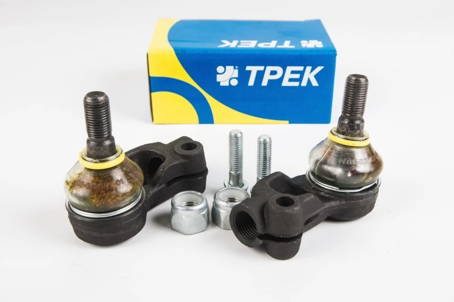 Set of steering knuckles LANOS, Nexia series "Champion" with fasteners. OEM: 96275019; 96275018. Serial number: TRST-111.