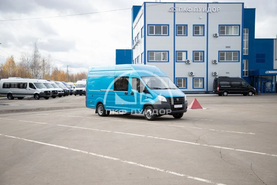 Trucks type 2250 modifications: 2250EA, 2250ED, 2250EU, 2250EV, 2250EX, 2250EY, 2250EZ are made on the basis of transporters.