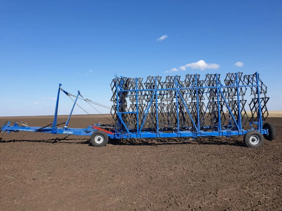 Harrowing hydraulic harrow hitch SBG-22-2 with harrows BZT