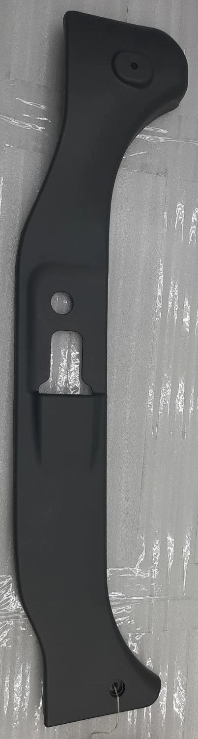 Left side rear pillar trim A22R23-5402045