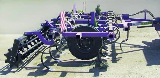 Field cultivator for continuous tillage KUPE-4PV