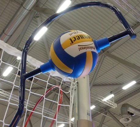 Manual simulator for practising a volleyball kick