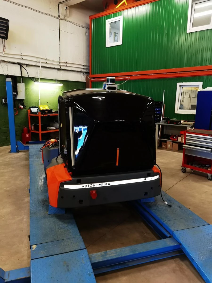Housing of multifunctional robotic platform for municipal services "Pixel"