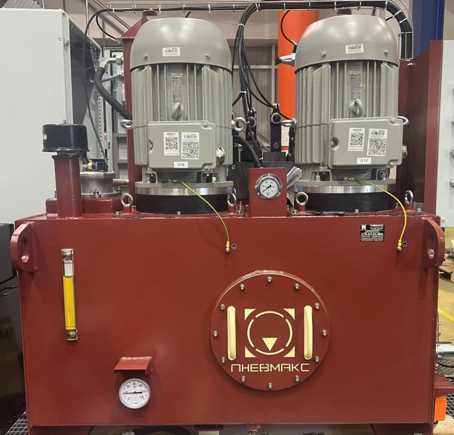 Hydraulic lifting/lowering system KN.VPK-06 CTR-KV-D3-0001. Factory number ?255100112401