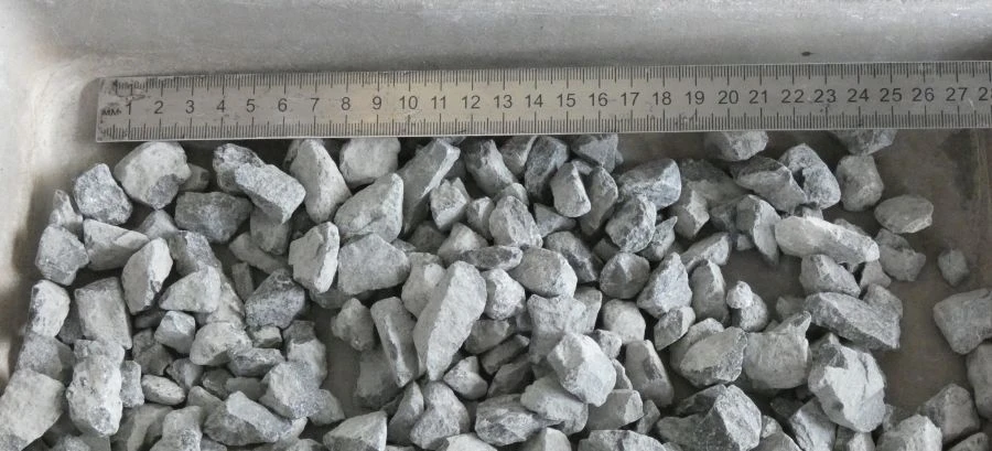 Crushed stone for road construction of wide fraction from 8 to 16 mm from metamorphic rock - amphibolites of Novokievskoye mez