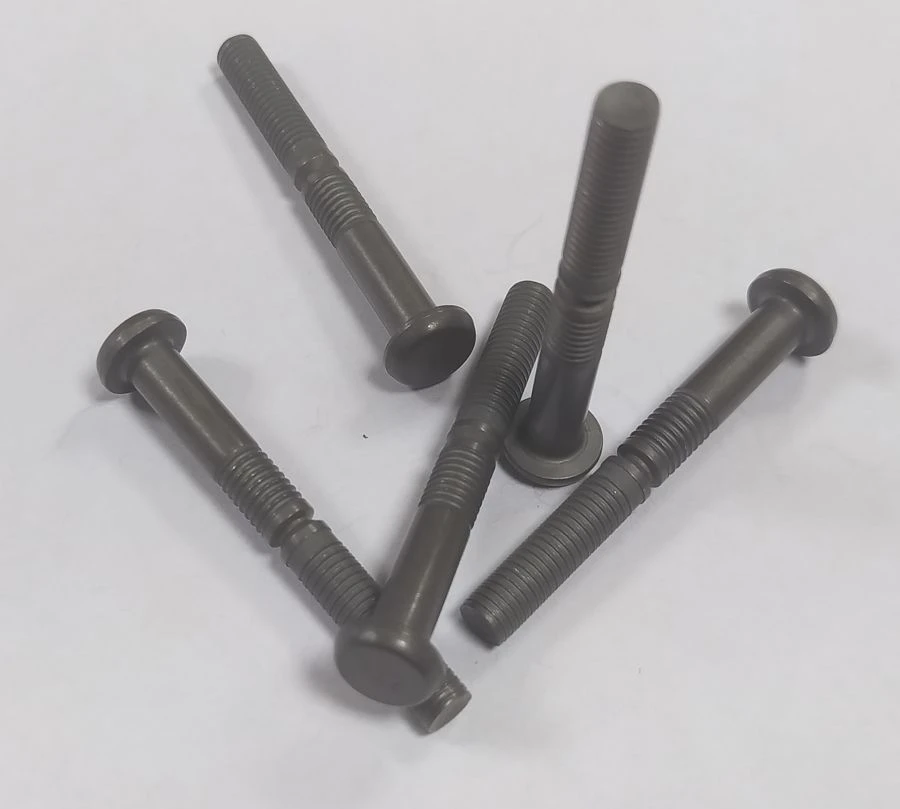 Flat-rounded rivet bolt rods made of titanium alloy OST 1 12337-78