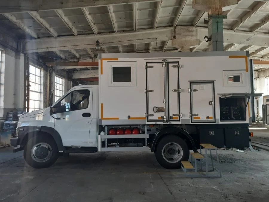 Van truck Welding repair unit on KAMAZ chassis