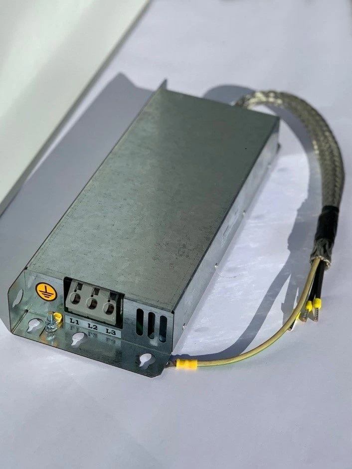Electrical noise-cancelling filters of FKRS series with power 5,5 kW and weight 2 kg