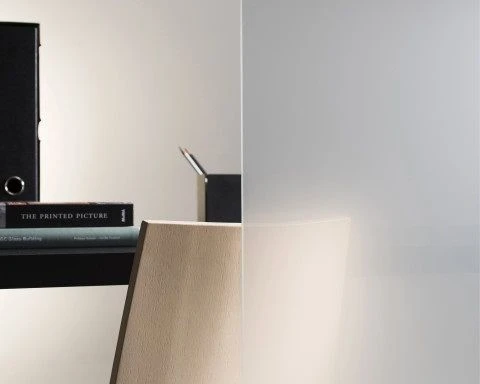 Laminated construction glass of Stratobel Grey Shadow 33.1 trade mark