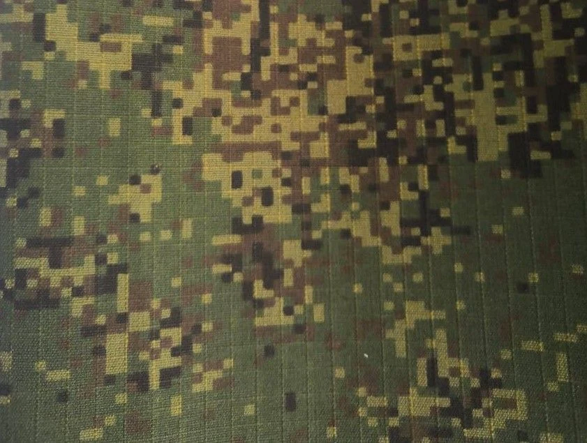 Camouflaged cotton-polyester fabric of camouflage colour art. 1215
