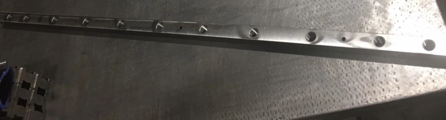 M03-C5-20-030703 Rotor 2-pole clamping plate