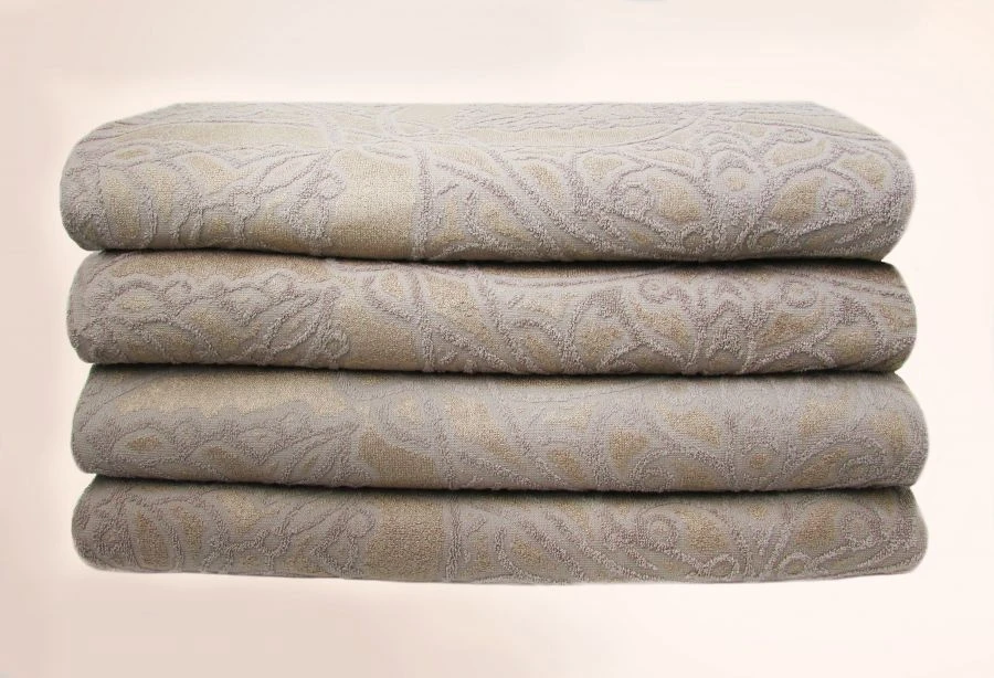 Smooth-dyed terry bathing sheets made of mixed yarn (cotton 70% + bamboo 30%)