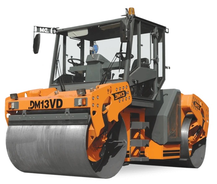 Self-propelled road roller DM-13-VD