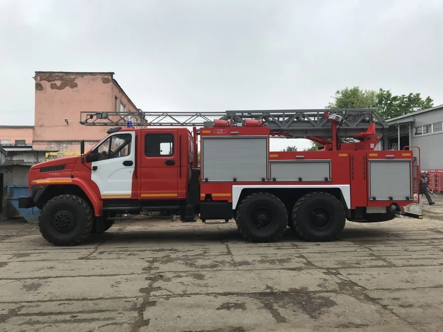 Fire tanker truck with ladder ACL 2,5-40-18 (4320) type 4344K2, on chassis of Ural 4320-1951-60, 4320-1951-62, 4320-1951-70, 43