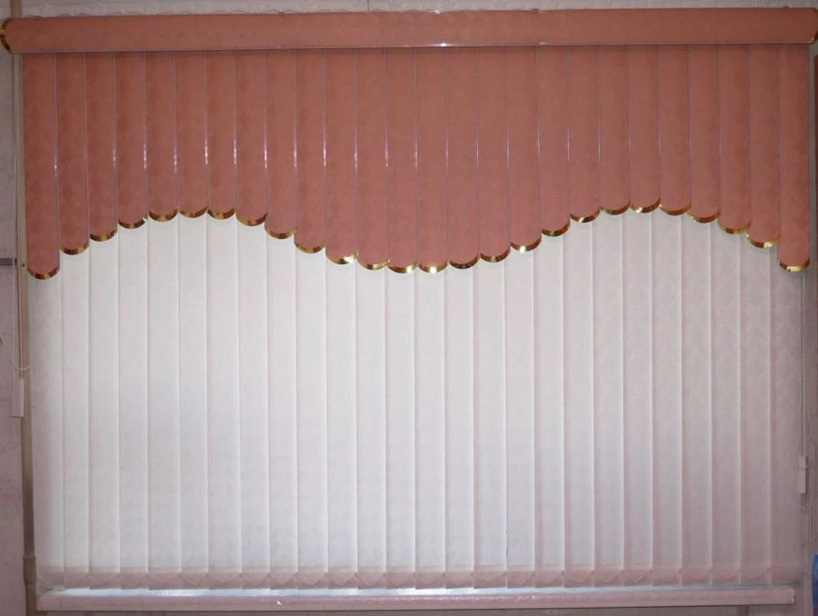 Vertical multifacture blinds