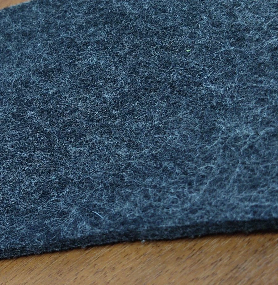 Nonwoven fabric "Termolin 900 TP"