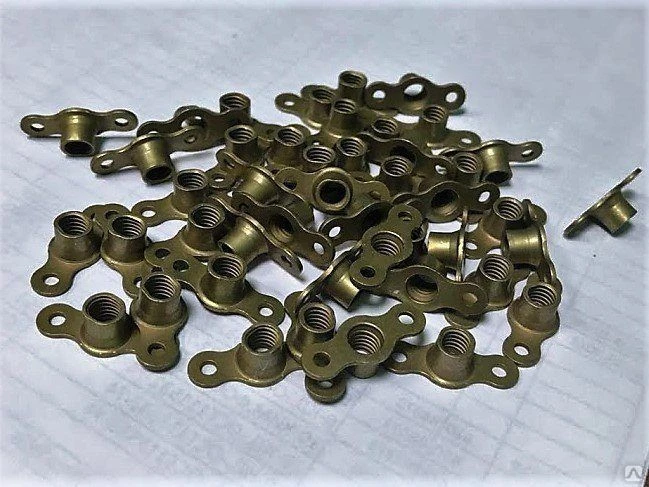 Self-locking two-joint nut 704. 30. 30. 038
