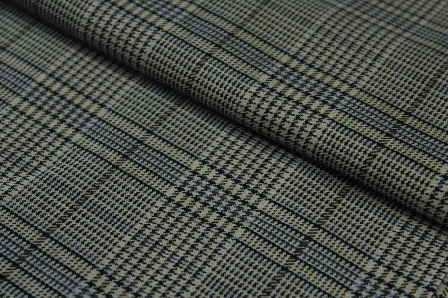 Semi-sheer worsted worsted suit fabric Article No. 06c50c-DYA, colour 351-86