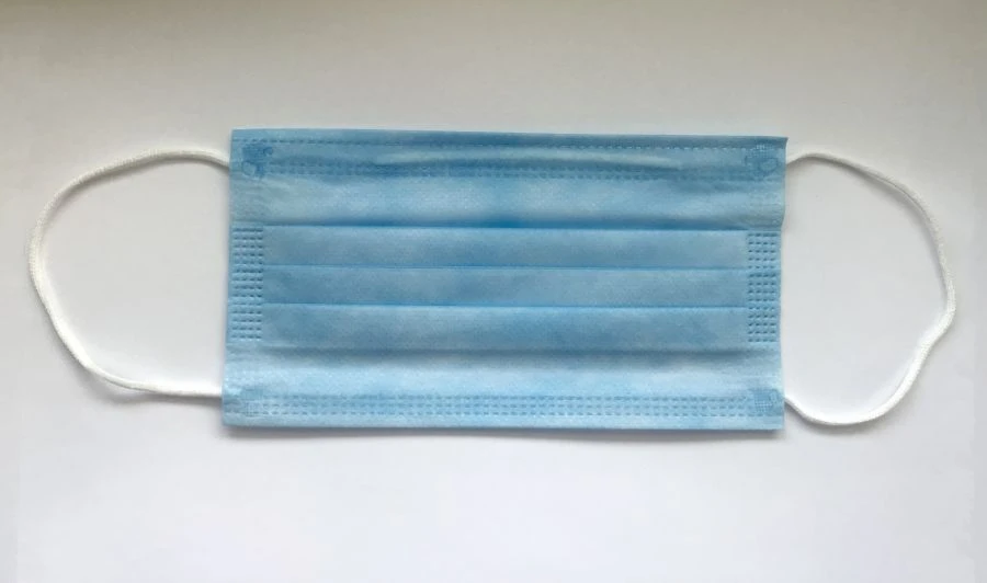Medical disposable masks made of nonwoven materials (??15/?20/???20/??15) non-sterile four-layer, density 70g/m2, blue