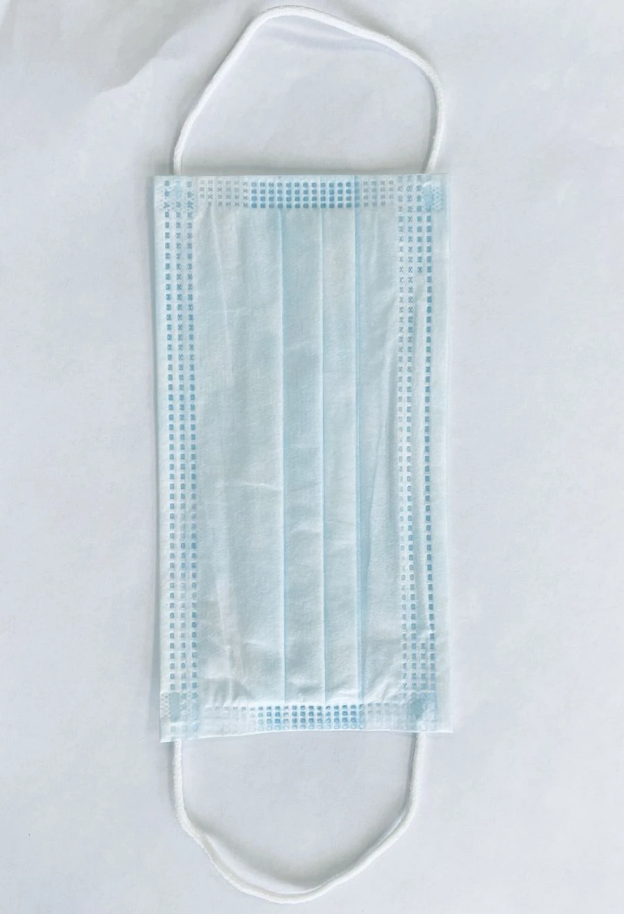 Medical mask disposable non-sterile from non-woven materials.