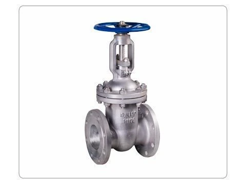 Cast steel wedge gate valve with sliding spindle DN 100 - PN 1,6 MPa