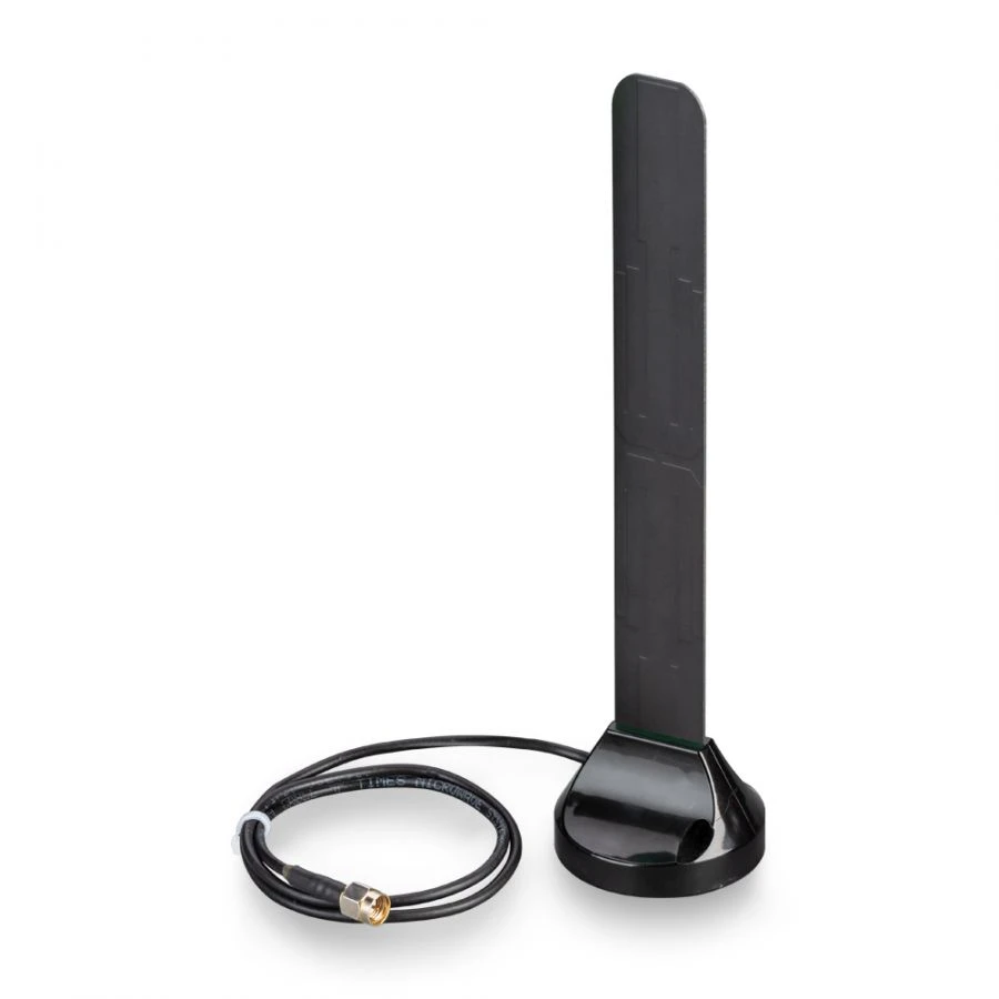 Magnetically mounted omnidirectional antenna KC3-800/2700