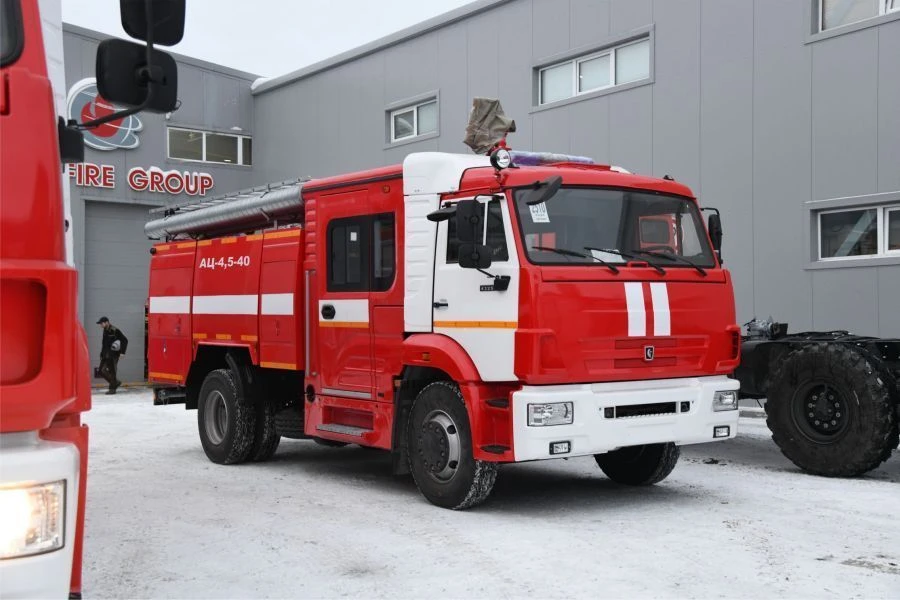 Fire tanker truck ??-4,5-(40-70), type 58815K43253, modification 58815R, on chassis KAMAZ-43253-G5