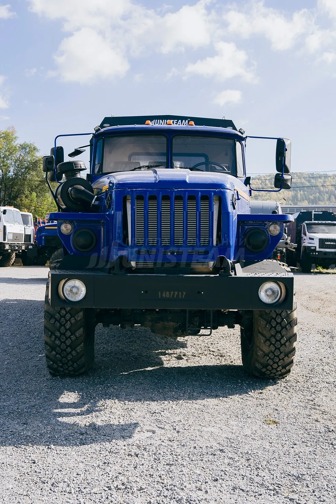 Ural 4320 cab — front view