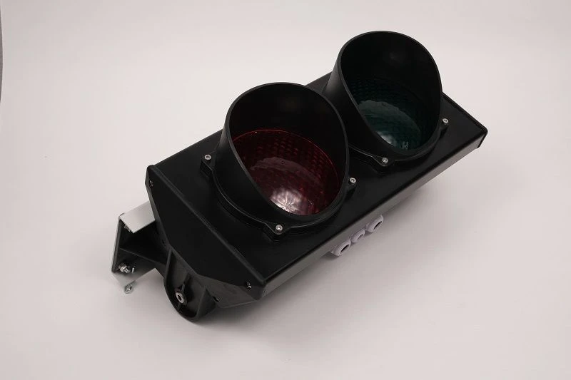 Block of traffic light regulation with built-in controller BSR-ZP_TIS 34.1.1.00.000 of traffic light signalling complex "KSS-IS"