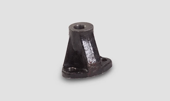 316000100101497 Bracket of front engine mount to the block left