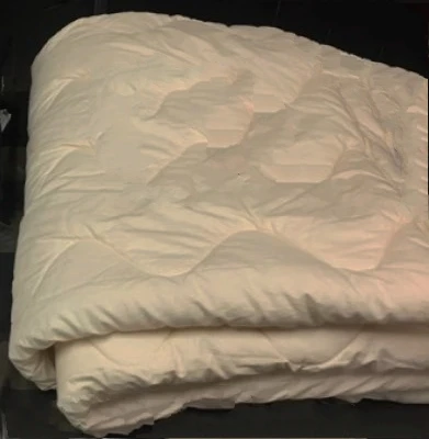 Blanket with synthetic fibre filling for convicts 205x134cm