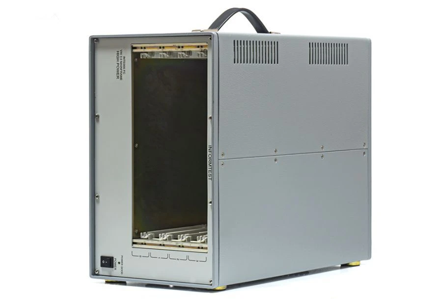 4-slot VXI chassis