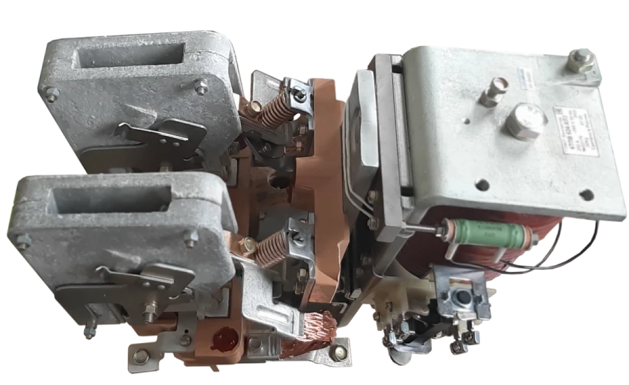 AC contactor with DC control KTPV 624-UZ