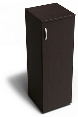 Medium narrow cupboard. Referent