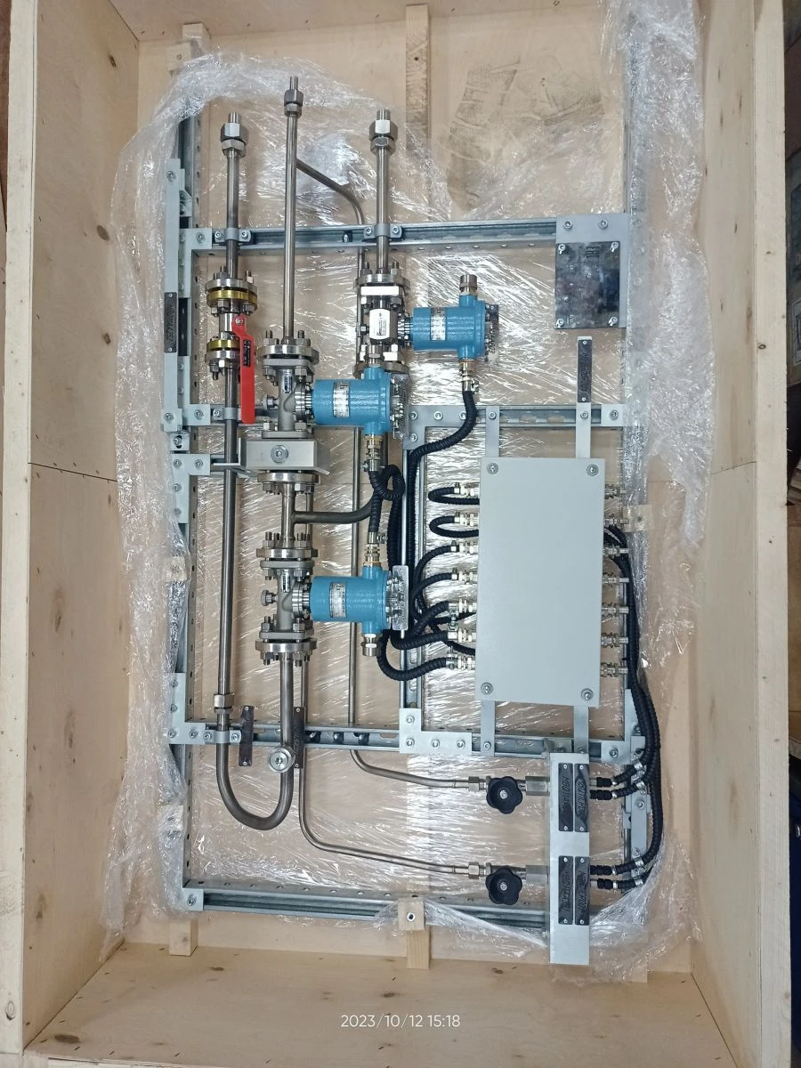 Ignition gas fittings