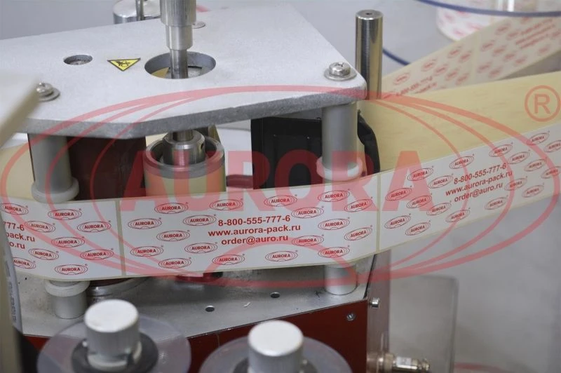 Automatic filling and capping unit NIAGARA