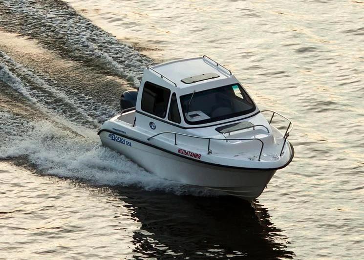 BESTER-650 fibreglass motorboat