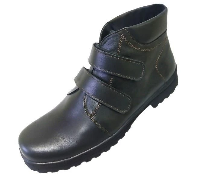 Orthopaedic footwear for complex, unilateral amputation, adult, men, with insulated lining