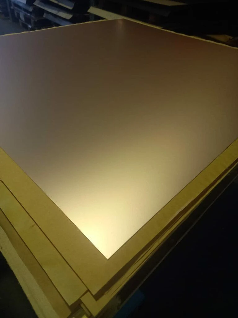 Heat-resistant and heat-resistant non-combustible foiled Steklotextolite STF