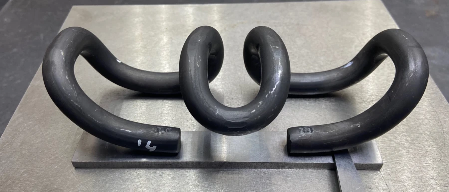 Bar spring terminal