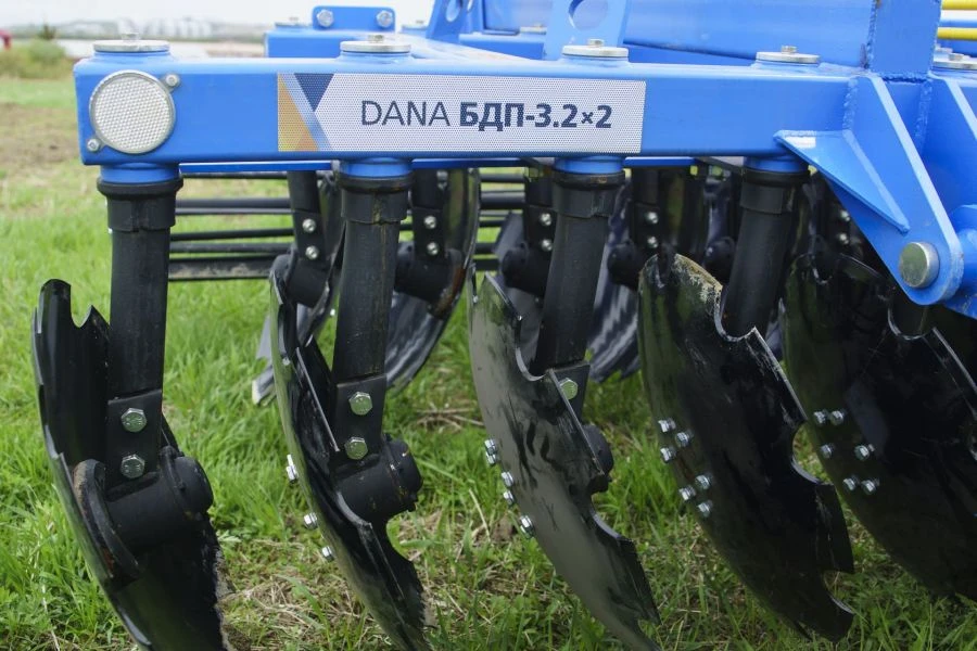 Semi-trailed disc harrow DANA BDP - 3,2*2 and its modifications: Semi-trailed disc harrow DANA BDP - 3,2*2 RZZ.48.00.000 (with s