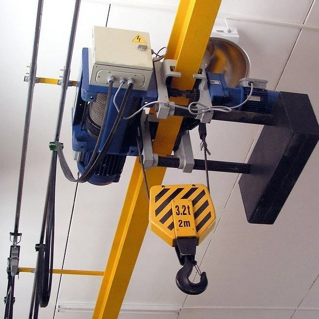 Electric wire rope hoist with load-carrying capacity of 3,2 tonnes type TE 320