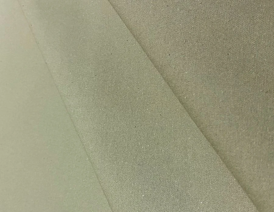 Smooth-dyed cotton tent fabric with water-repellent finish Art. P6012