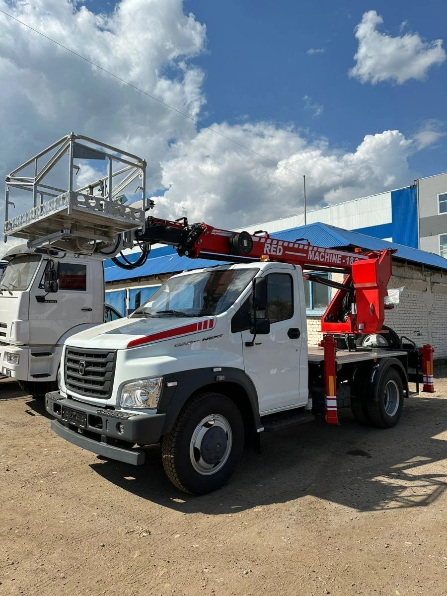 Self-propelled boom lift PSS 131.18E (C41R13) 79-TV on chassis Gazon Next "RED MACHINE"