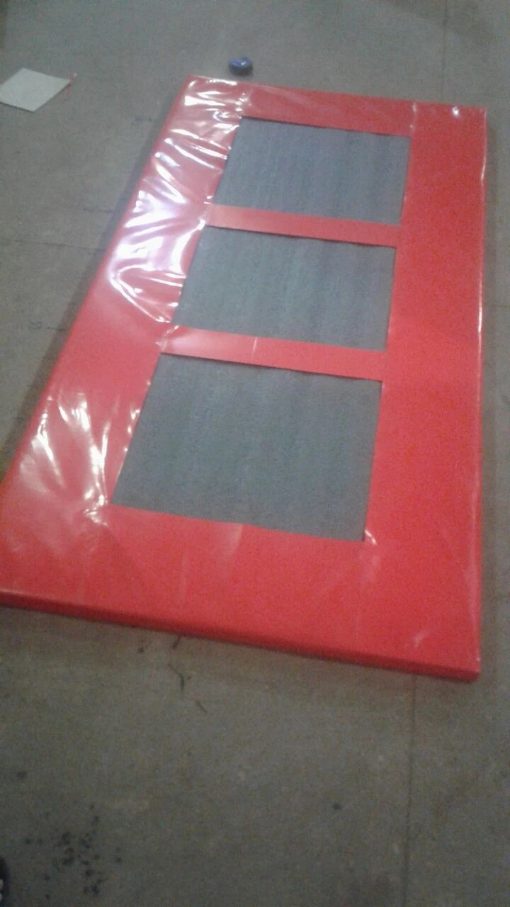 Wrestling mat "SER-BA" brand